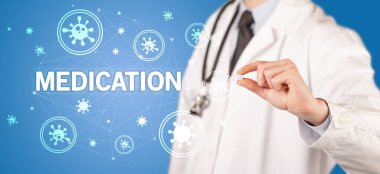 Doktor ilaç veriyor. Yazıt, koronavirüs konsepti.