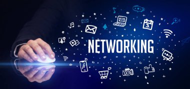 NETworking yazıtları ve sosyal medya kavramlarıyla el ele tutuşmak