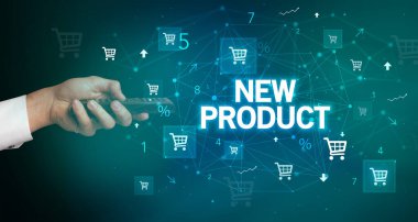 Yeni Prodüksiyon yazıtları ve online alışveriş konseptiyle el ele tutuşmak