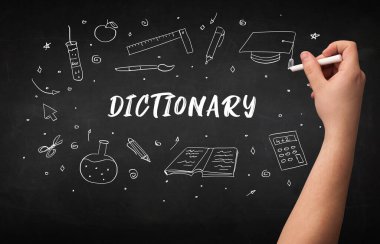 Tahtada beyaz tebeşirle el çizimi sözlüğü, eğitim kavramı