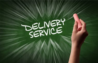 Tahtaya beyaz tebeşirle el çizimi servis yazması, online alışveriş konsepti