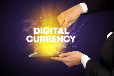 DIGITAL CURRENCY yazıtlı, yenilikçi teknoloji kavramına sahip bir dokunmatik ekran yakın plan