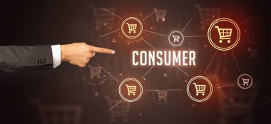 CONSUMER yazıtlarına, çevrimiçi alışveriş kavramına yakın çekim el işaretleri