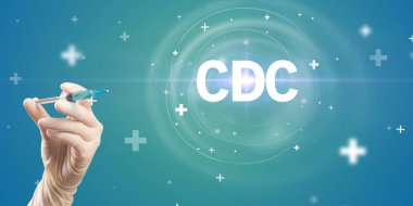 Şırınga iğnesi ile virüs aşısı ve CDC kısaltması, panzehir konsepti