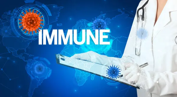 Lékař Vyplňuje Lékařské Záznamy Nápisem Immune Virologický Koncept — Stock fotografie