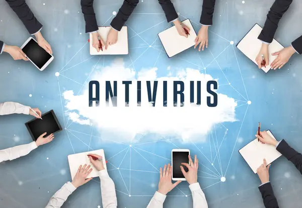 Grupo Pessoas Tendo Uma Reunião Com Antivirus Insciption Conceito Segurança — Fotografia de Stock