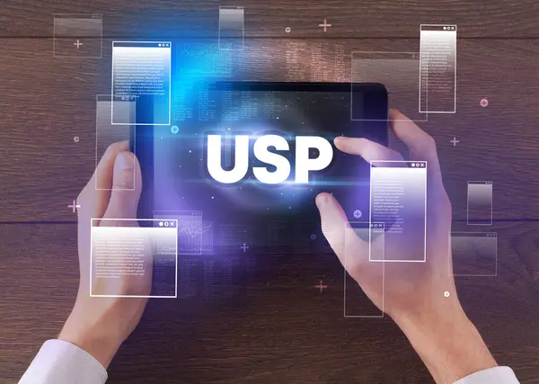 Usp略称 近代的な技術の概念を持つハンドヘルドタブレットのクローズアップ — ストック写真
