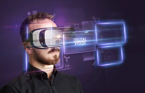 商人透过虚拟现实眼镜 带着数码鹿肉的题词 新技术的概念 — 图库照片
