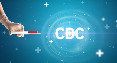 Şırınga iğnesi ile virüs aşısı ve CDC kısaltması, panzehir konsepti