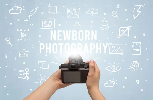 Hand Taking Picture Digital Camera Newborn Photography Inscription Camera Settings — Stock Photo, Image