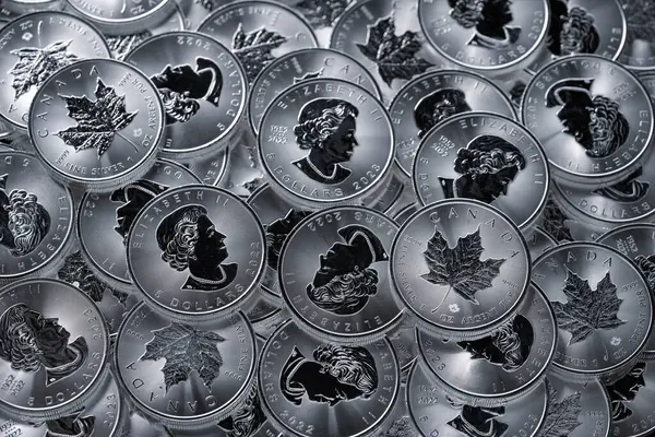 Grămadă Argint Monede Dolari Fundal Financiar Spațiu Copiere Fotografie de stoc