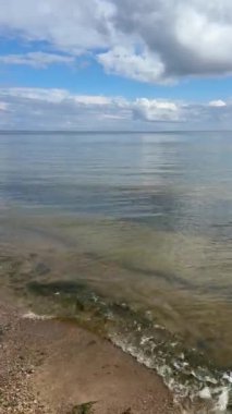 Baltık Denizi Sahili Yaz Dalgaları 