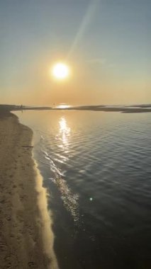 Baltık Denizi Sahili Yaz Dalgaları 