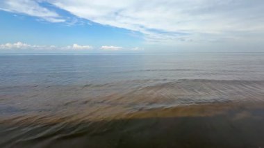 Baltık sahili yaz dalgaları Palanga Klaipeda Litvanya