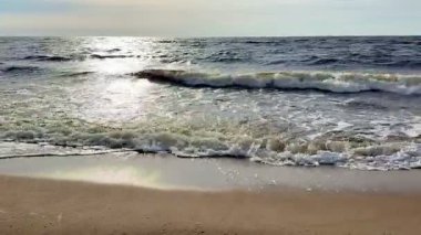 Baltık sahili yaz dalgaları Palanga Klaipeda Litvanya