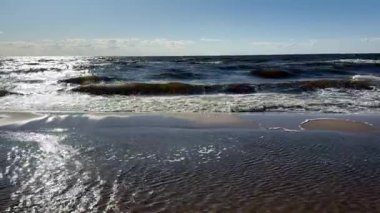 Baltık sahili yaz dalgaları Palanga Klaipeda Litvanya