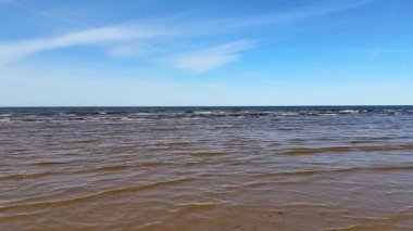 Baltık sahili yaz dalgaları Palanga Klaipeda Litvanya