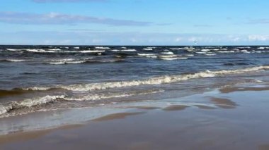 Baltık sahili yaz dalgaları Palanga Klaipeda Litvanya