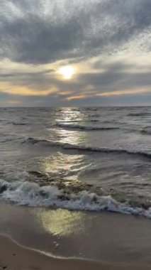 Baltık sahili yaz dalgaları Palanga Klaipeda Litvanya