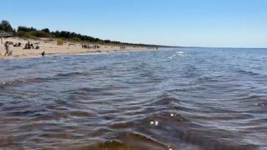 Baltık sahili yaz dalgaları Palanga Klaipeda Litvanya