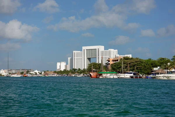 stock image View from the sea to the buildings