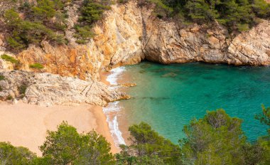 Costa brava, güzel sahil ve Akdeniz