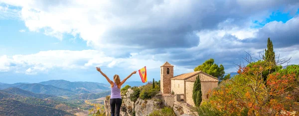 Vrouwelijke Toerist Catalonië Siurana Provincie Tarragona Spanje — Stockfoto