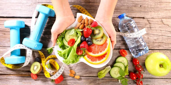 Santé Alimentaire Assiette Main Avec Fruits Légumes — Photo