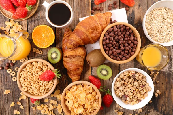 Selección Varios Copos Maíz Para Desayuno Con Croissant Taza Café — Foto de Stock