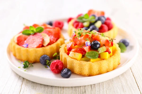 Appetizing Berries Fruits Tart Dessert Assorted — Stock Photo, Image
