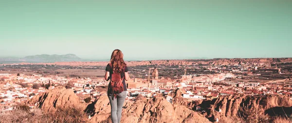 Vrouwelijk Toerisme Europa Spanje Stad Guadix Andalusië — Stockfoto