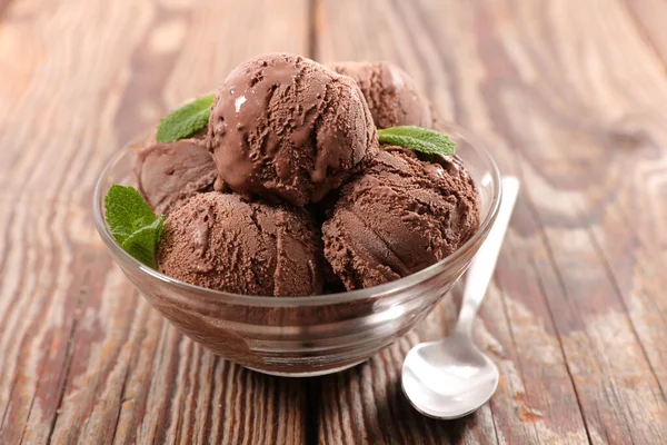 Шоколадное Мороженое — стоковое фото