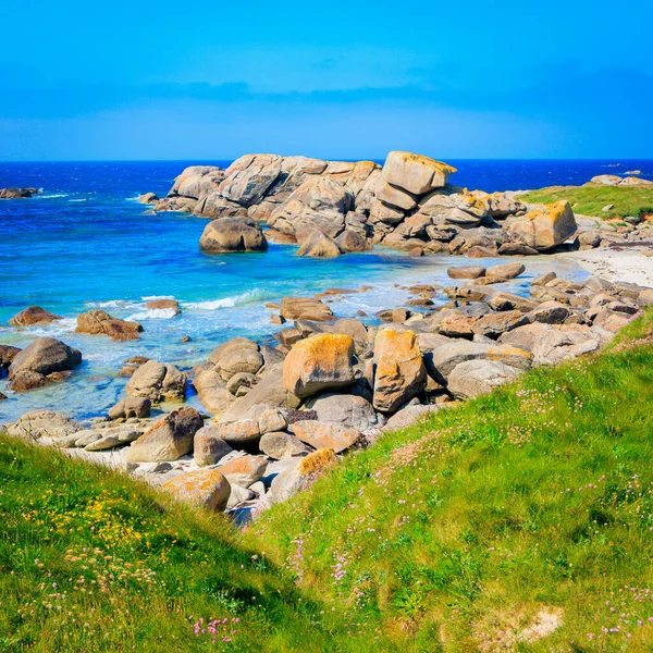 Krásná Pláž Žulovými Skalami Brittany Atlantském Oceánu Pobřeží Finistere Francii — Stock fotografie