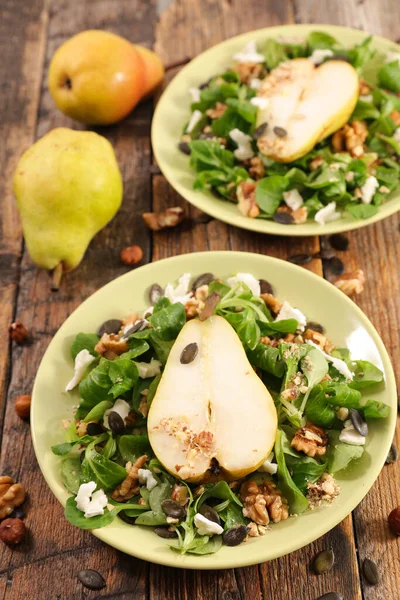 Vegetarian Mixed Salad Lambs Lettuce Nuts Pear — Stock Photo, Image