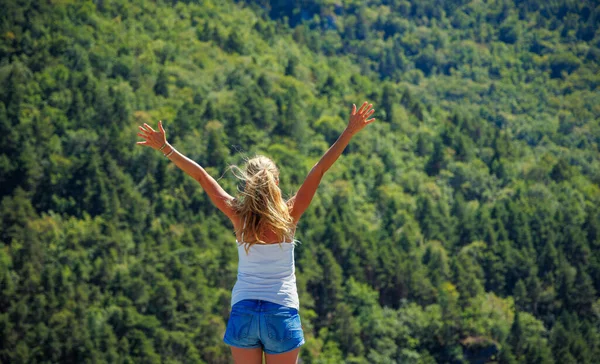 Woman Standing Open Arms Green Nature — Stock Photo, Image