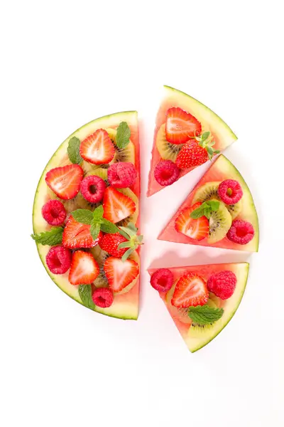 Watermeloen Gesneden Met Verse Bessen Vruchten — Stockfoto