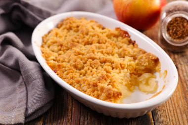 Elmalı kek kapatıyoruz