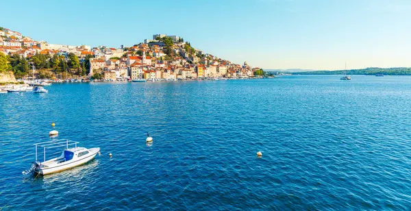 Mooi Sibenik Dorp Dalmatië Reizen Toerisme Vakantie Kroatië — Stockfoto