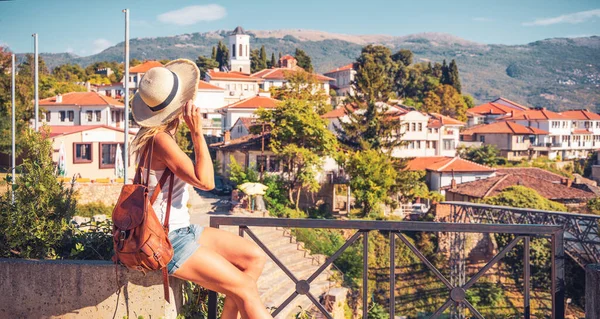 Reiseziel Tourismus Mazedonien Frau Besucht Stadt Ohrid — Stockfoto