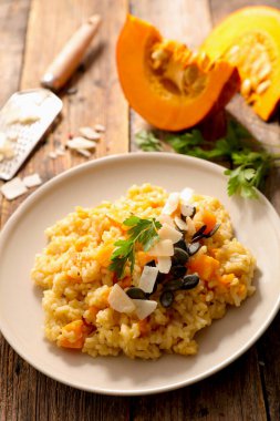 Kremalı Balkabaklı Risotto Lezzetli ve Sağlıklı Sonbahar Tabağı.