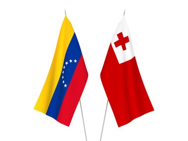 Tonga Krallığı ve Venezuela 'nın ulusal kumaş bayrakları beyaz arka planda izole edildi. 3d resimleme.