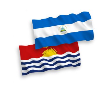 Beyaz arka planda, Nikaragua ve Kiribati Cumhuriyeti 'nin ulusal taşıyıcı kumaş bayrakları izole edildi. 1 'e 2 oranında.