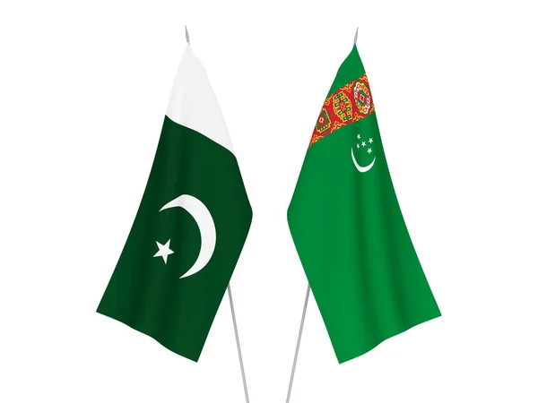 Nationell Tyg Flaggor Pakistan Och Turkmenistan Isolerad Vit Bakgrund Återgivning — Stockfoto