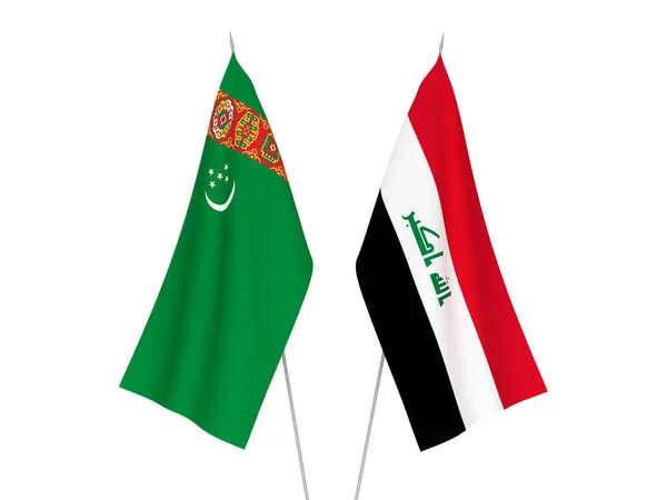 Nationella Tyg Flaggor Irak Och Turkmenistan Isolerad Vit Bakgrund Återgivning — Stockfoto