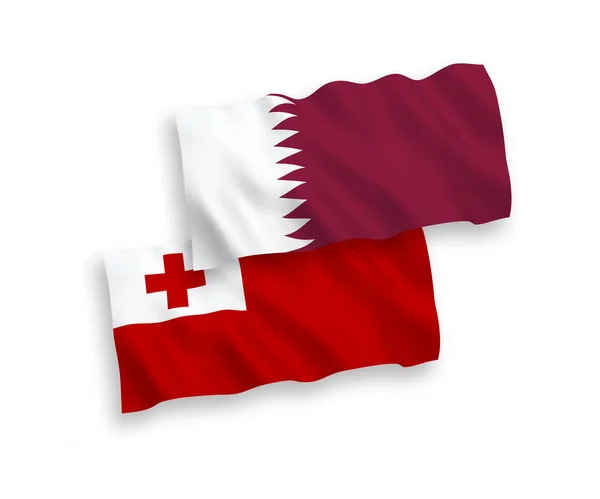 Drapeaux Nationaux Vectoriels Des Vagues Tissu Royaume Des Tonga Qatar — Image vectorielle