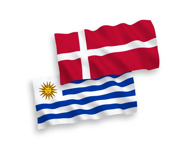 Белом Фоне Выделены Национальные Векторные Волновые Флаги Дании Восточной Республики — стоковый вектор