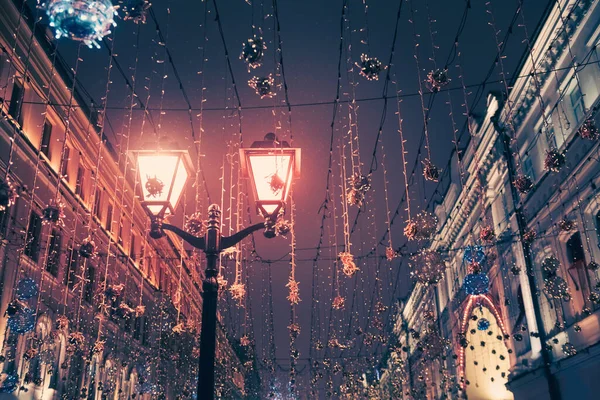 Calle Nocturna Con Decoración Navideña Moscú Rusia Invierno Nigth Paisaje — Foto de Stock