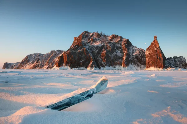 Bajkalsjön Vintern Med Snö Och Soluppgång Vid Khoboy Udde Olkhon — Stockfoto