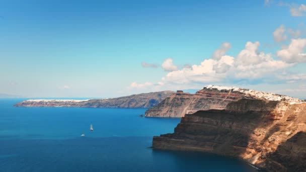 Insel Santorin Griechenland Zeitraffer Wolken Ziehen Bei Sonnigem Wetter Über — Stockvideo
