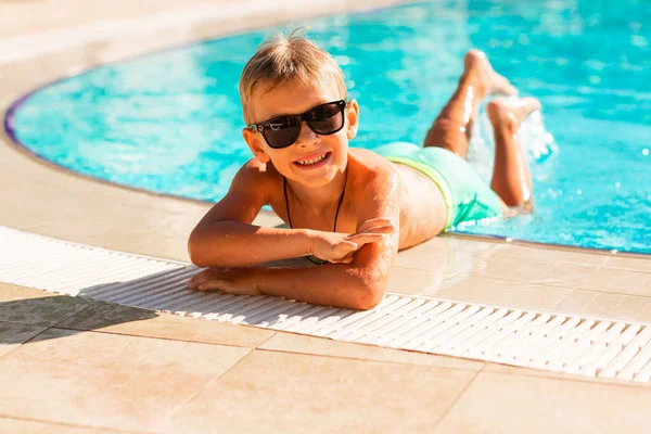 Happy Little Boy Having Fun Pool Resort Summer Holiday Kids — Stock Photo, Image